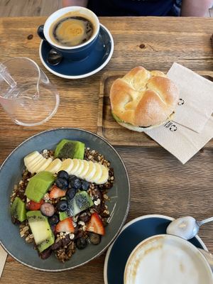 Açaí and coffee   at Roast Club in Barcelona