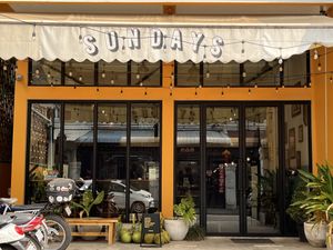 Exterior   at Sundays  in Phnom Penh