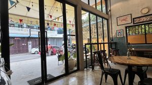   at Sundays  in Phnom Penh