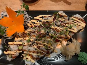 Sushi vegan 2 Rollen   at Ginya Vegan House  in Hamburg