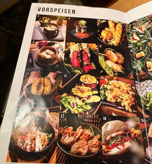 Vorspeisen, gut ersichtlich dank Bildern  at Ginya Vegan House  in Hamburg
