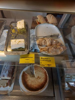 Cakes and pastrie at Frau Friedrich in Marburg