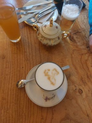 Oat latte at Frau Friedrich in Marburg