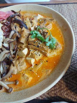 Khao soi with rice at POHSOP in Chiang Mai
