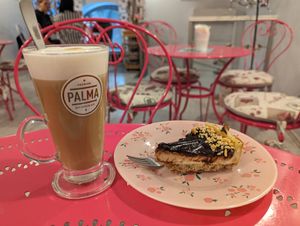 Vegan nutella cake at Fittnass in Budapest