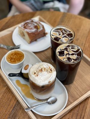 Praline Latte, Ice coffee with fresh coffee beans, Cinnamon roll. So good!   at Nono Shop & Cafe Seoul in Seoul