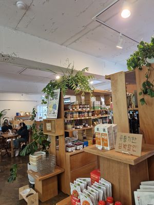  at Nono Shop & Cafe Seoul in Seoul