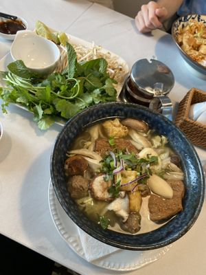Veganes Pho  at La Que in Muenster
