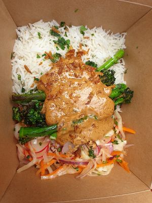 Satay tenderstem at Hākari Kitchen in Newquay