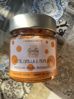 Verdure crude fermentate  at Dispensa Vegetale in Nichelino