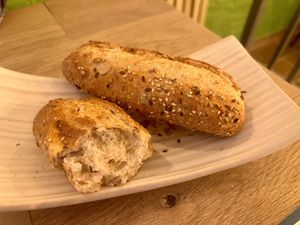 Pan caliente y muy rico  at La Huella Vegana - Sandoval  in Madrid