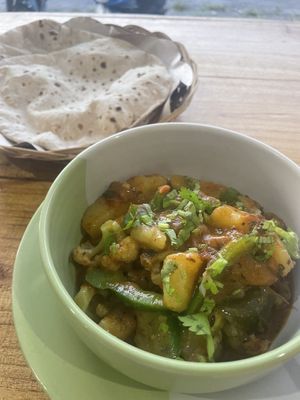 Aloo gobi and chapati  at Qnara Indian Food in Sidemen