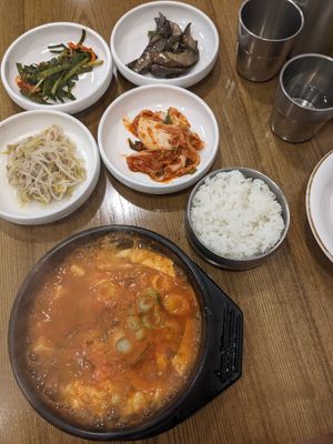 Tofu jiggae and banchan at Hwanggeum Kongbat  in Seoul
