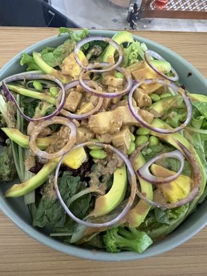 Greens bowl with tofu   at DPS - Fresh in Tuban