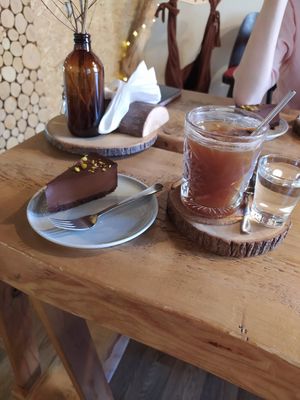 vegan chocolate cake and espresso tonic at V lese in Olomouc