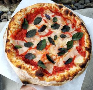 Margarita pizza with plant based cheese and fresh mozzarella  at La Cosecha  in Antigua