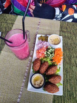  at MIDO'S in Chefchaouen