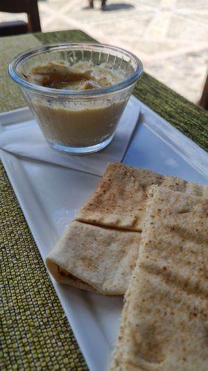 Hummus + pita at MIDO'S in Chefchaouen