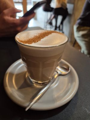  at Falo Coffee Brewers in Takayama