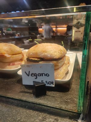 Vegan sandwich at Bilbbo in Bilbao