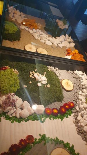 Super schöne Tische at Emira in Berlin