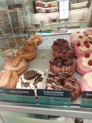  at Doughnut Time in Berlin