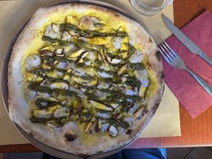 Vegangolo pizza  at L'Angolo PizzOsteria in Vimodrone