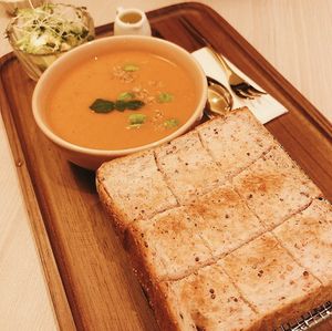 Red lentil soup with quinoa toast  at Blivin Bakery 植物系生吐司專門店 in Taipei