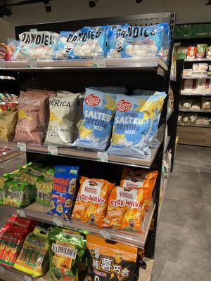 Chips and v marshmallows   at Noemí - 樂覓未來超市 in Taipei