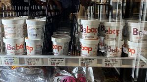Bebop, a vegan ice cream company based in Pingtung, is now stocked at Noemi!  at Noemí - 樂覓未來超市 in Taipei