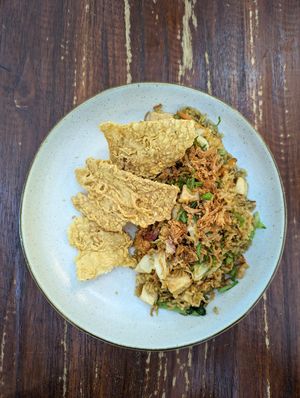 Nasi goreng (vegan) at DPS - Made's Warung in Denpasar