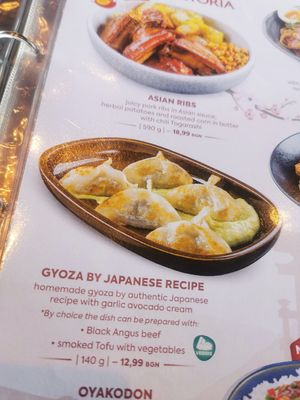 Vegetarian gyozi at Restaurant Victoria Markovo Tepe Mall in Plovdiv