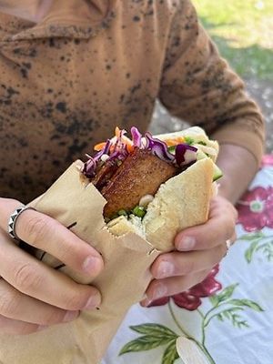 Sandwich Végé at Sandwicherie Sue in Montreal