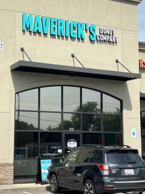 Off batesville near Woodruff   at Maverick's Donut Company in Simpsonville