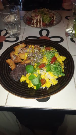 Tofu scramble at Nihe in Tallinn