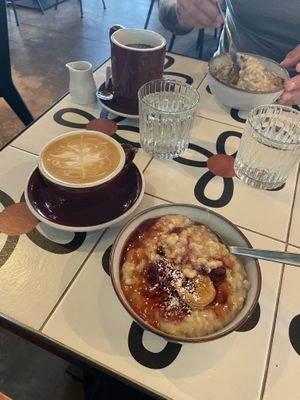 porridge & coffee  at Nihe in Tallinn