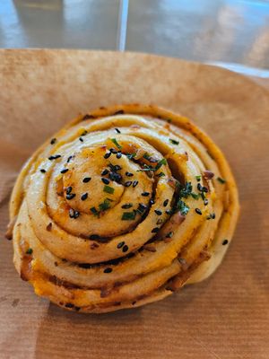 Smoked tofu roll at Nihe in Tallinn