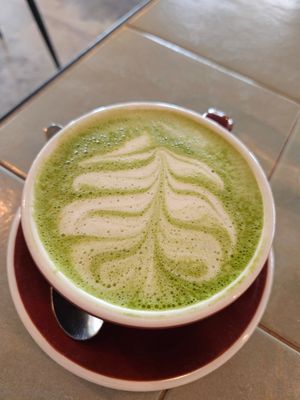 Matcha latte at Nihe in Tallinn