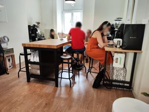 Indoor seating (all of it) at Omnia Coffee in Zurich