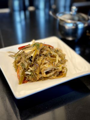 Seaweed and Beancurd Salad  at Din Tai Fung in Torrance
