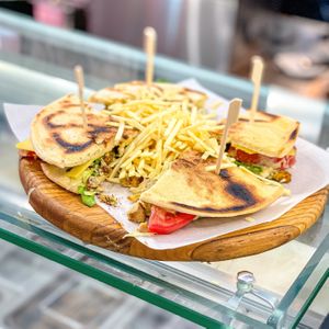  at Early Bites in Athens