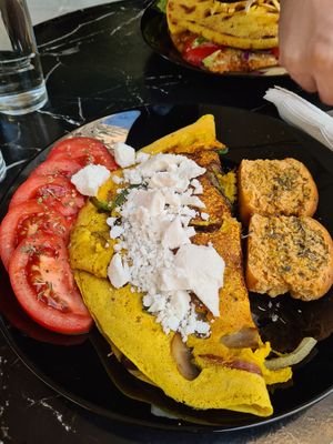  at Early Bites in Athens