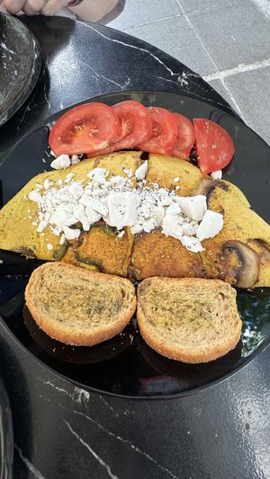 Omlet   at Early Bites in Athens