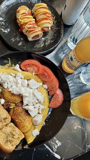 Vegan omelette, vegan hotdogs, etc. at Early Bites in Athens