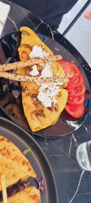 No-omlette greek style at Early Bites in Athens