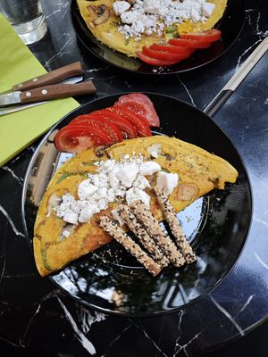  at Early Bites in Athens