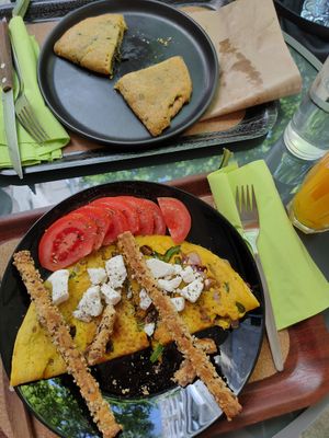 Greek style omelet at Early Bites in Athens