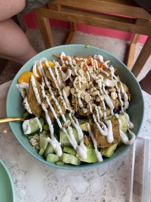 Chiken poke bowl  at Superfood Deli 1010 in Vienna