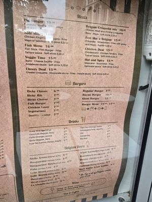 Nothing vegan on menu at 't Brugsch Friethuys in Bruges