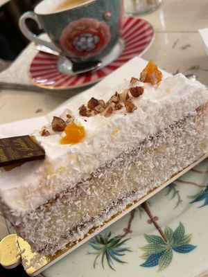 Passionsfrucht   at Isabella Glutenfreie Pâtisserie - Eduard-Breuninger-Straße in Stuttgart